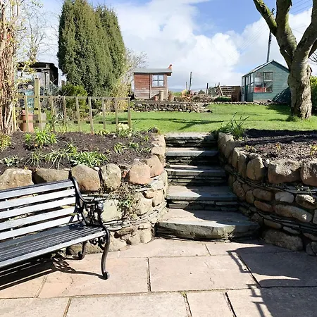 Mirfield Holiday home