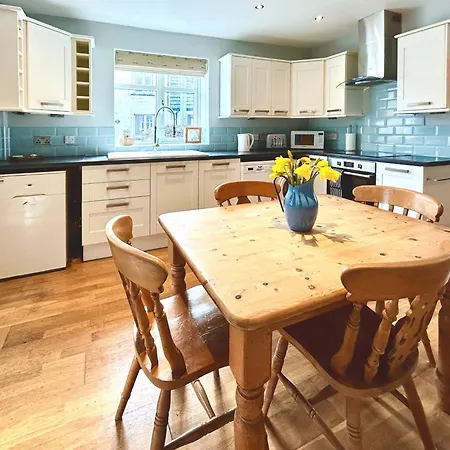 Mirfield Ferienhaus *