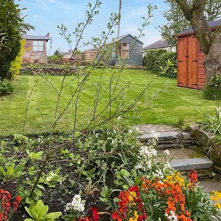 Holiday home Mirfield